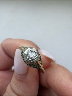 Art deco Vintage white 14k Gold  Women's Filigree Ring size 5.5